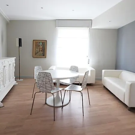 Nemo Apartment *